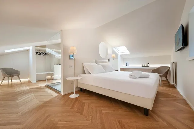 غرفة سوبيريور رباعية بسرير مزدوج، HOTEL ALEXANDER 1/1