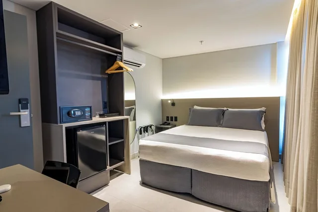 غرفة سوبيريور بسرير مزدوج أو سريرين منفصلين بإطلالة على المدينة لذوي الإعاقة، Place2You Hotel by Welkom 2/8