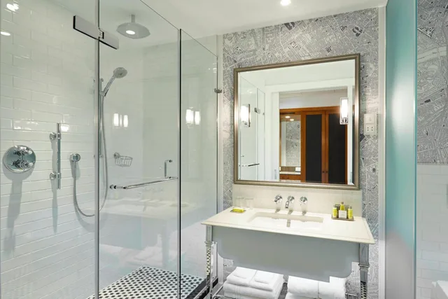 Suite, Balcony, Lounge Access, London Marriott County Hall 3/6