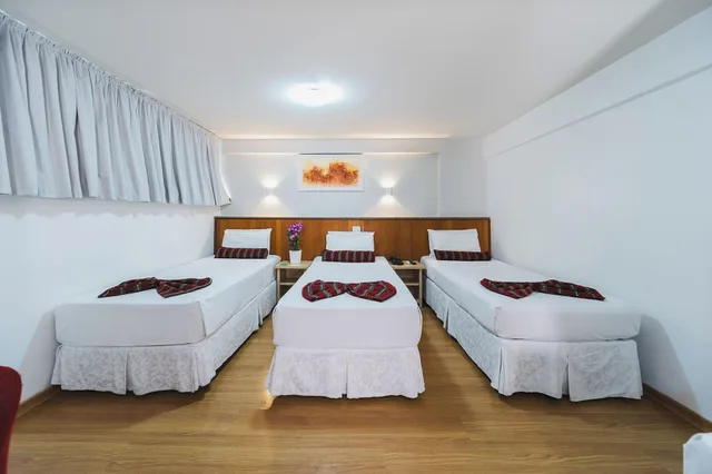 غرفة رباعية قياسية، Hotel Nacional Inn Curitiba Estacao Shopping 1/7