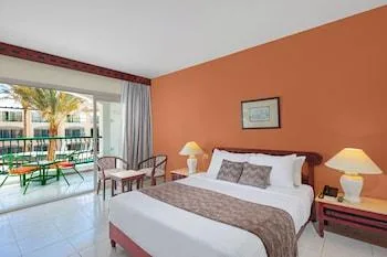 غرفة قياسية بإطلالة على المسبح، Bel Air Azur -Adult Only (+18) 1/1