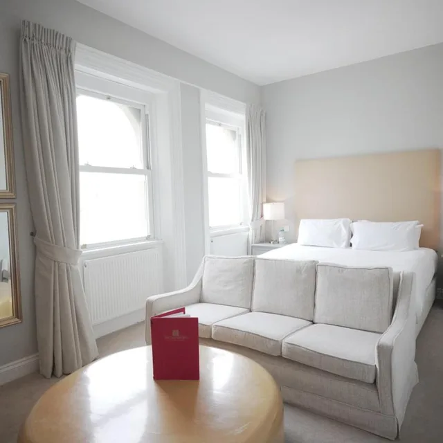 Executive, Double Bed, No Sea View، The Chatsworth Hotel 1/5