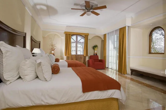 غرفة بسرير كوين، Hacienda Real del Caribe 4/5