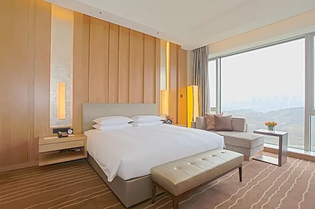 غرفة ديلوكس بسرير كينج، Hyatt Regency Guiyang 5/7