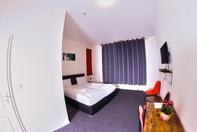 غرفة كومفورت بسرير مزدوج، Hotel Karlshorst 9/10