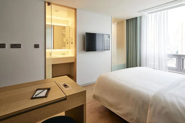 غرفة سوبيريور بسرير مزدوج، Hotel Newv Seoul 4/10