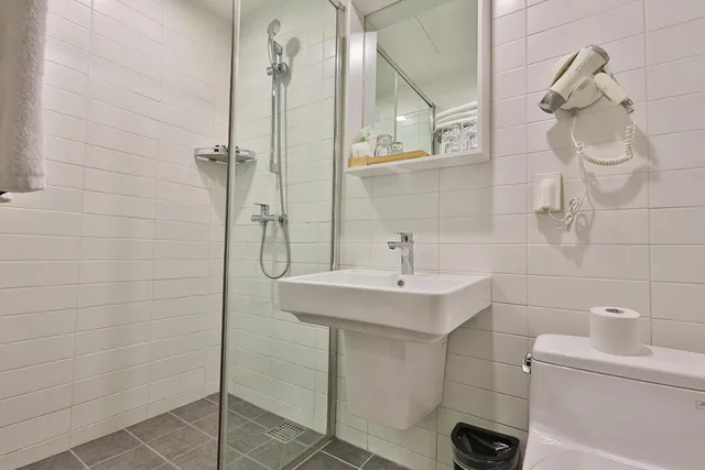 غرفة ديلوكس ثلاثية، Best Western Insadong Hotel 2/2
