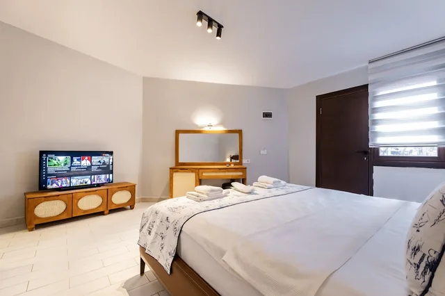 جناح بسرير مزدوج مع أريكة، Hotel Centro Bodrum 1/10