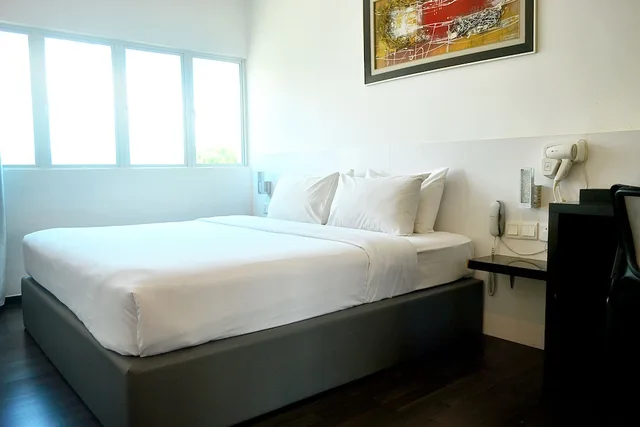 غرفة بريميير بسرير كينج، Swing & Pillows at Golden Roof Hotel Ampang, Ipoh 4/9
