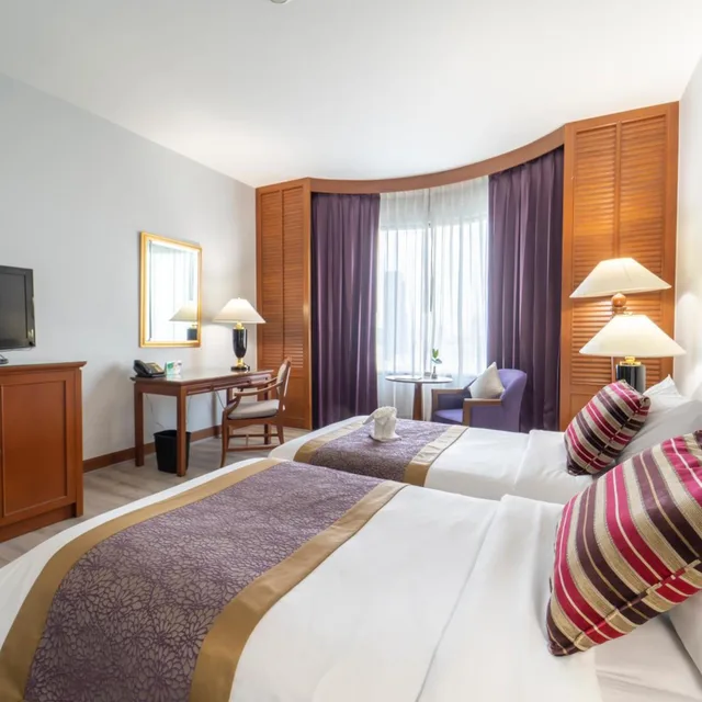 غرفة ديلوكس بسرير مزدوج أو سريرين منفصلين بإطلالة على المدينة، Century Park Hotel 7/10