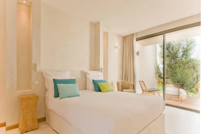 Superior, Terrace, Hotel Cala Di Greco 1/4