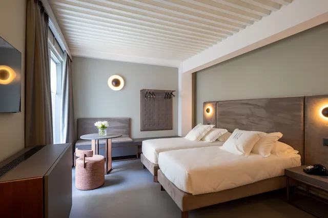 غرفة سوبيريور بسرير كينج بغرفة نوم واحدة، Vis Urban Suite & Spa 2/4