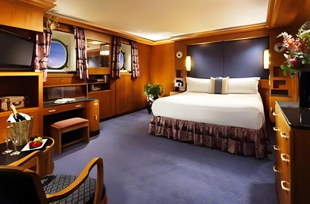 غرفة مفردة، The Queen Mary 1/1