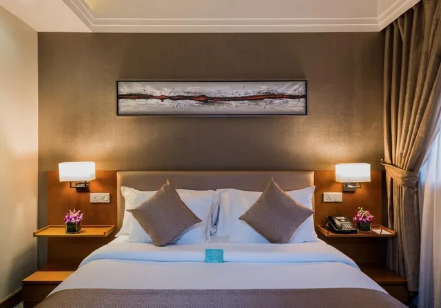 غرفة بسرير كينج، فندق بودل القصر(Boudl Al Qasr) 2/4