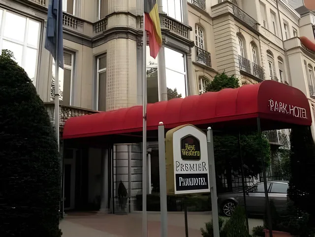 غرفة قياسية ثلاثية، Park Hotel Brussels 1/1