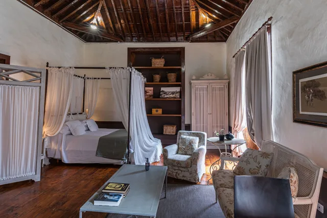 جناح بسرير كوين، ISLA BAJA SUITES 1/6
