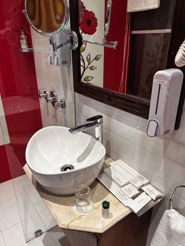 Junior Suite, Studio, King Bed، Vaydantaa 2/7