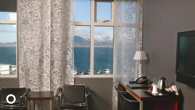 غرفة ديلوكس بسرير مزدوج بإطلالة على البحر، CENTERHOTEL ARNARHVOLL 3/3