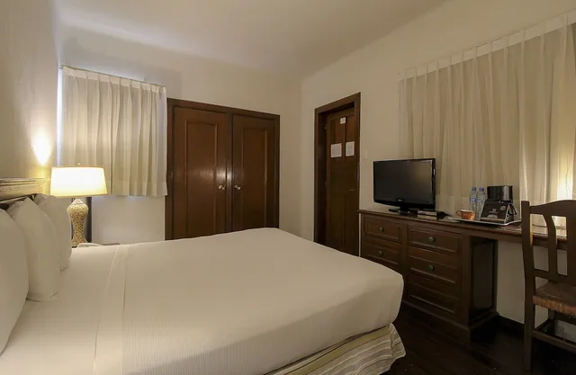 غرفة قياسية بسرير كوين، Hotel Casino Morelia 2/10