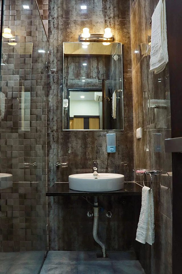غرفة ديلوكس بسرير مزدوج بإطلالة على الجبل للمدخنين، Pushkar City Inn 4/4