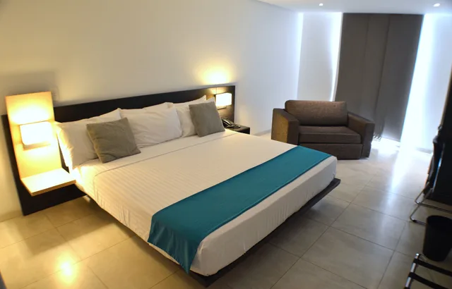 جناح جونيور بسرير مزدوج، Hotel Casablanca 2/10