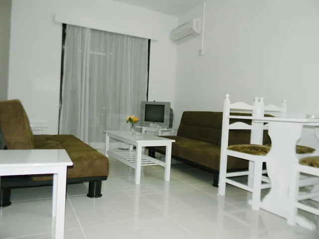 شقة بغرفة نوم واحدة مع أريكة، Hilltop Gardens Hotel Apartments 3/3
