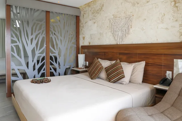 جناح بسرير كينج، Grand Fifty Suites 4/7