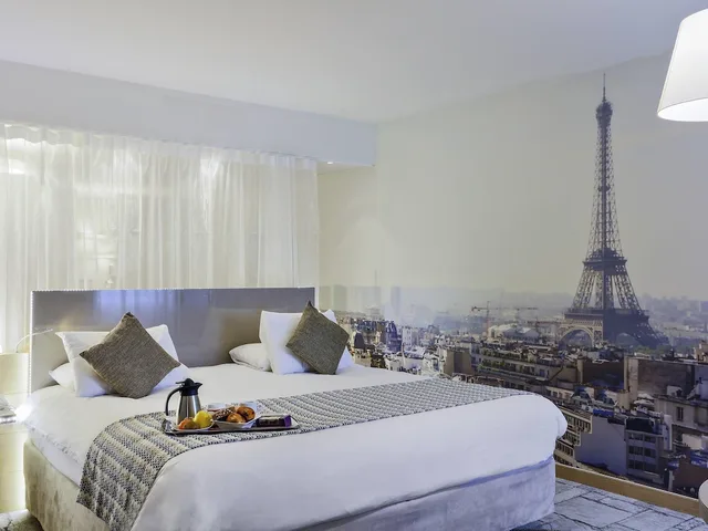 جناح بسرير مزدوج مع أريكة، Mercure Paris Vaugirard Porte de Versailles 1/7