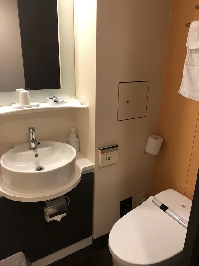 Room, Triple, Twin Beds, Murphy Bed، OURS INN HANKYU 6/7