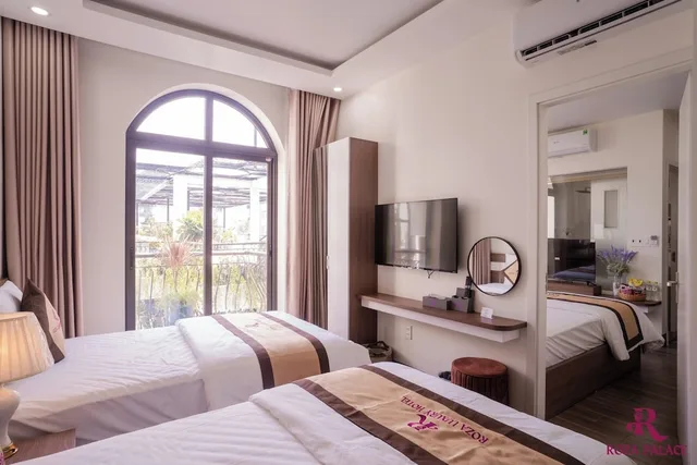 غرفة ديلوكس بسريرين منفصلين، Roza Palace 5/7