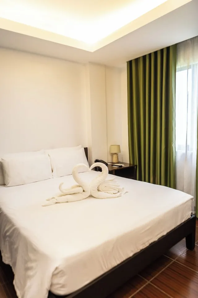 غرفة قياسية بسرير كوين، Palmbeach Resort And Spa 3/9