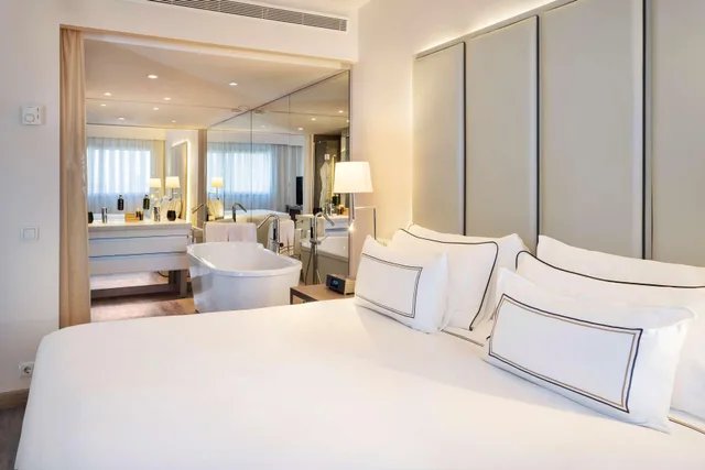 Junior Suite, Melia Lebreros Hotel 1/3