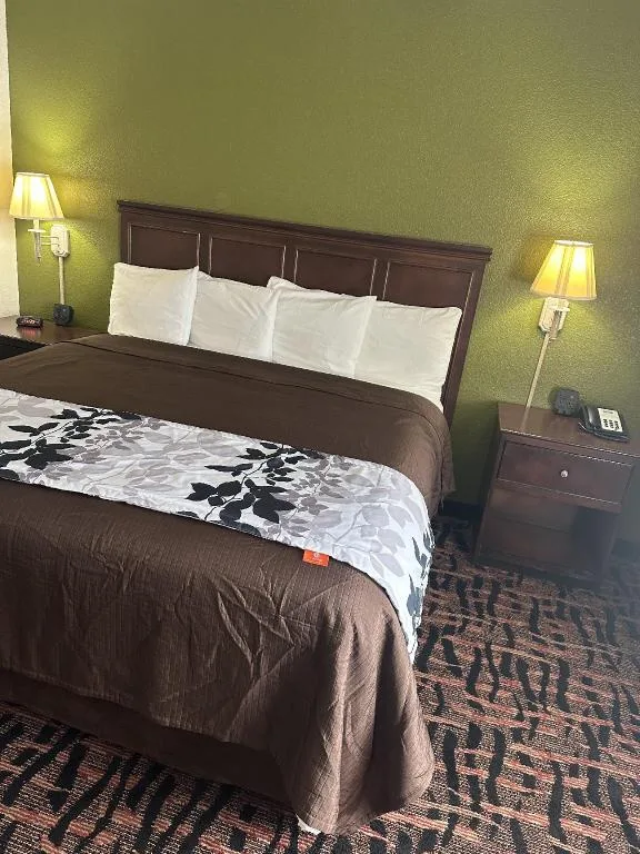 غرفة قياسية، Rodeway Inn Zanesville OH 2/3