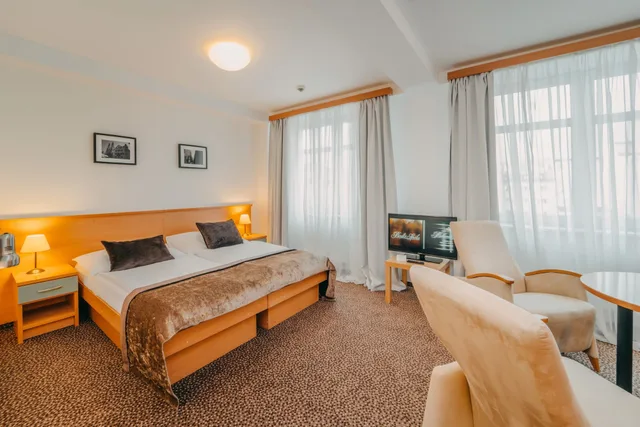 غرفة قياسية بسريرين منفصلين، COLORFACTORY SPA Hotel 5/10