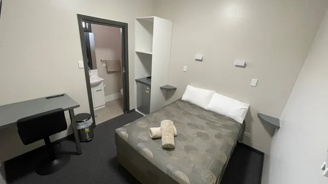جناح استوديو تنفيذي بسرير مزدوج، Broken Hill Tourist Lodge 4/5