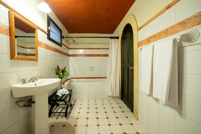 غرفة قياسية بسريرين مزدوجين بإطلالة على الحديقة، Chichen Itza Hotel 4/4
