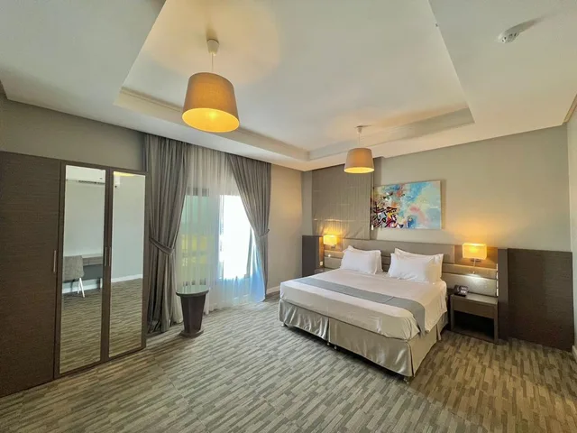 جناح بإطلالة على البحر بغرفة نوم واحدة، كورنيش لورين سويتس(Loren Suites Corniche) 2/2