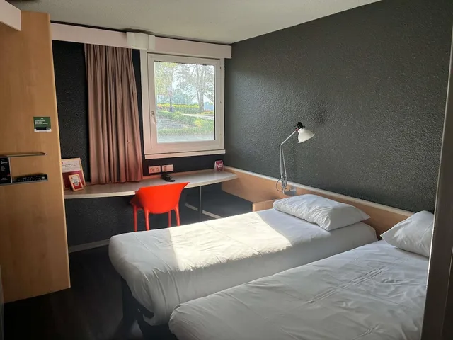 غرفة قياسية بسريرين منفصلين، Ibis Lorient 2/8
