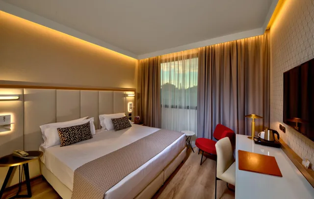 غرفة قياسية مفردة بسرير مزدوج، Savhotel Aemilia Bologna 2/5