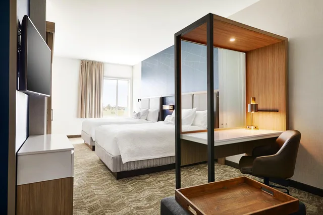 Junior Suite, 2 Queen Beds, Trundle Bed, Accessible, Springhill Suites Springfield North 6/6