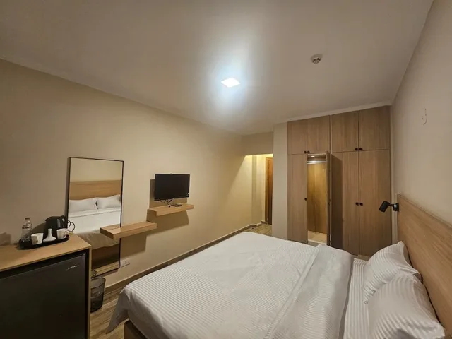 غرفة قياسية بإطلالة على المدينة مفردة بسرير كوين، Oasis Hotel Heliopolis 2/5