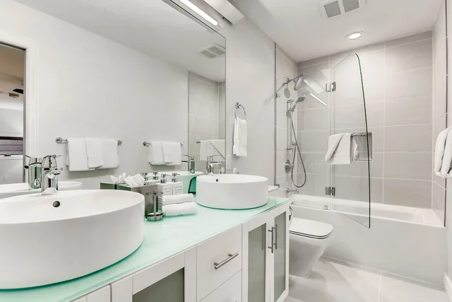 2 Bedrooms, Condo, Luxury, Twin Beds, The Vail Spa Condominiums 9/10