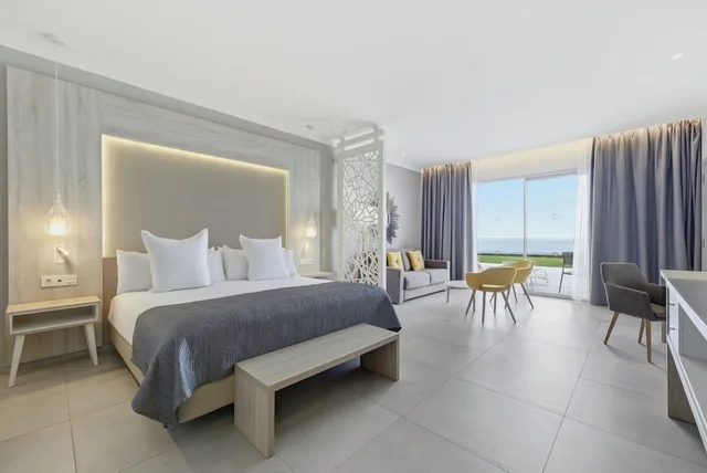 Swim Up, Junior Suite, King Bed, Adult Only، Bahia Principe Fantasia Tenerife 1/10