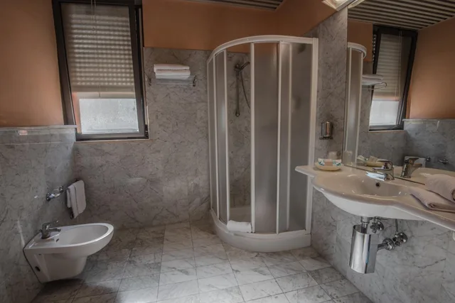 غرفة رباعية، Petra Hotel And Residence 6/6