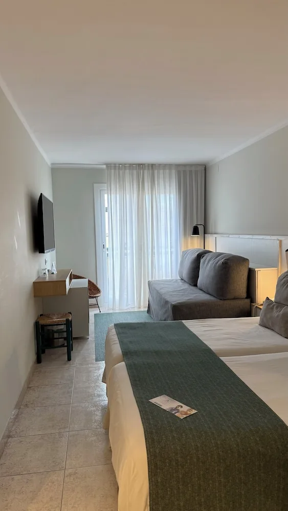 Design, Comfort, Single, Single Bed، Aqua Hotel Bertran - Adults Only 3/8