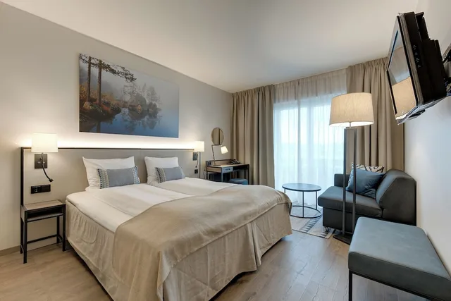Classic, King Bed, Double or Single Bed, Lake View، Tyrifjord Hotell 2/4