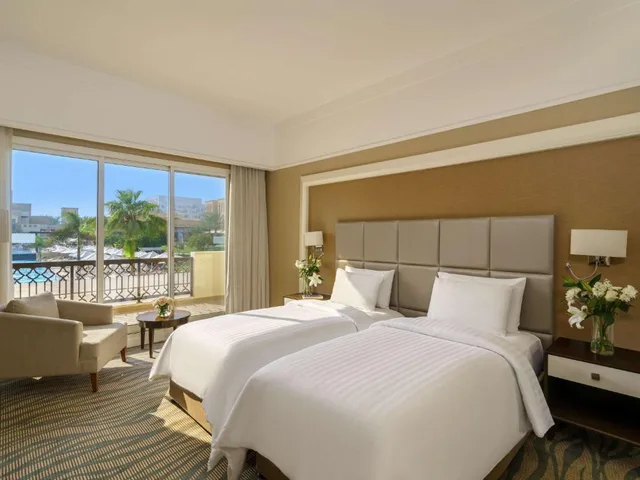 2 Bedrooms, Family Suite, Pool or Sea View، Rixos Bab Al Bahr 1/1