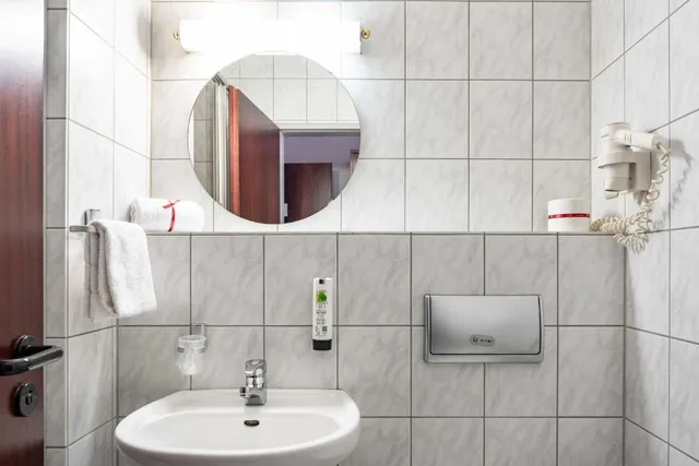غرفة بزنس مفردة، Astoria Comfort 3/3