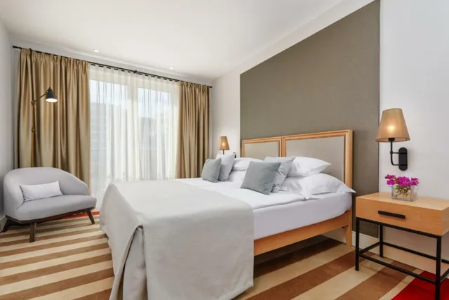 Standard, Sea Side, Terrace، Hotel Budva 1/2