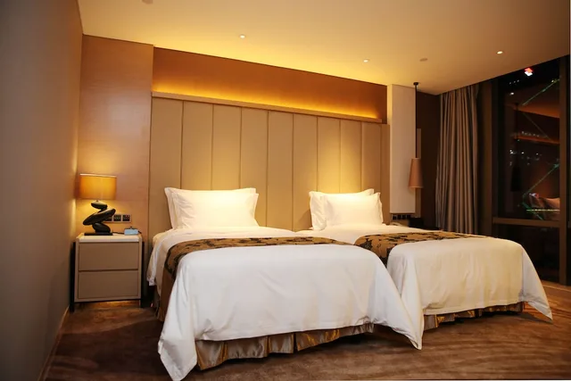 غرفة سوبيريور بسريرين منفصلين، Wyndham Grand Shenzhen 2/5